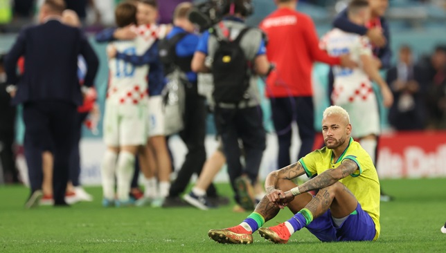 رسالة خاصة من بيليه إلى نيمار بعد خروج البرازيل من كأس العالم