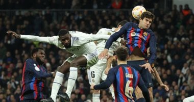 ريال مدريد ضد برشلونة.. سوء الأحول الجوية يؤجل إقلاع طائرة البارسا