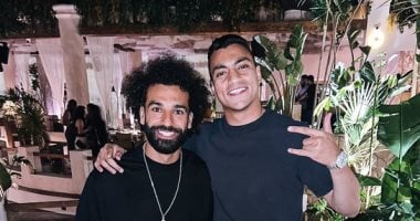 مصطفى محمد يتغزل فى صلاح: أسطورة مصر وفخر منتخبنا