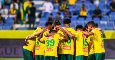 أبها يقتنص فوزا قاتلا من الخليج 2-1 بمشاركة محمد شريف.. فيديو