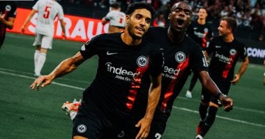 ماذا قدم عمر مرموش مع فرانكفورت بدوري المؤتمر الأوروبي هذا الموسم ؟