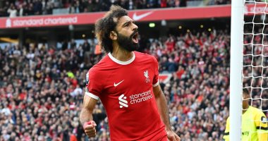 محمد صلاح وصيفا بقائمة أفضل نجوم العالم فى الموسم.. ويتفوق على رونالدو وميسي