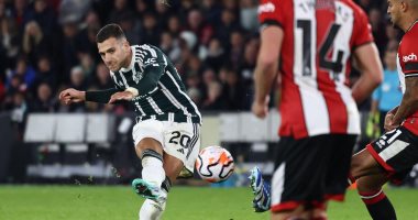 مولود جديد يبعد لاعب مانشستر يونايتد عن منتخب البرتغال قبل تصفيات اليورو