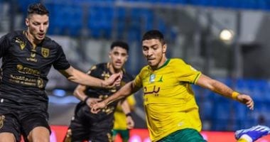 الهلال يواجه الخليج بقيادة محمد شريف لمواصلة انتصاراته فى الدورى السعودى