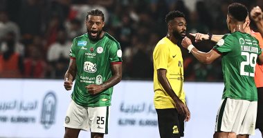 الاتحاد يتأخر أمام الاتفاق بهدف فى الشوط الأول بالدوري السعودى.. فيديو