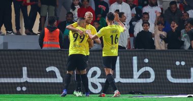 التعادل 1-1 يحسم مواجهة الاتفاق ضد الاتحاد فى الدوري السعودي.. فيديو