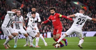 محمد صلاح يصنع تقدم ليفربول ضد لاسك لينز بهدفين فى شوط مثير.. فيديو