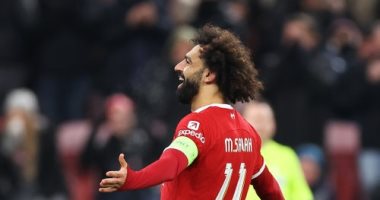 محمد صلاح يقود هجوم ليفربول أمام بيرنلي في الدوري الإنجليزي