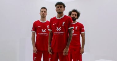 محمد صلاح: مواجهة مانشستر يونايتد مميزة.. ونلعب بـ12 لاعباً بفضل الجماهير