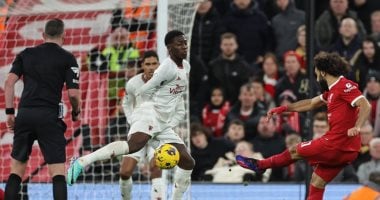 مان يونايتد ضد ليفربول.. صلاح يُزين التشكيل المتوقع لقمة الدوري الإنجليزي