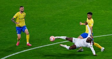 النصر يتفوق على الاتفاق بصاروخية تيليس فى الشوط الأول بالدوري السعودي