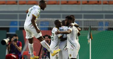 هدف عجيب يقود مالى إلى ربع نهائى أمم أفريقيا لمواجهة كوت ديفوار.. فيديو