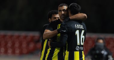 الاتحاد يضرب الطائى 3-0 ويقفز مركزين بجدول ترتيب الدورى السعودى.. فيديو