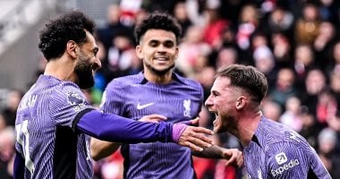 مالك أليستر نجم ليفربول: محمد صلاح لاعب مدهش