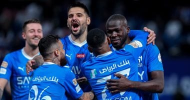 الهلال ضيفًا على الاتفاق لتعزيز صدارته للدوري السعودي
