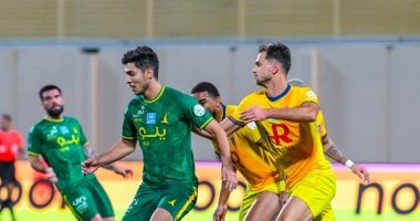 محمد شريف فى مهمة صعبة مع الخليج أمام أهلى جدة بالدورى السعودى