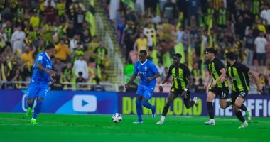 الاتحاد ضد الهلال بدون أهداف فى الشوط الأول ورقم سلبى للزعيم.. فيديو