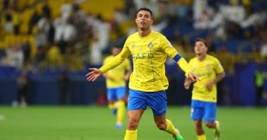 رونالدو يسجل هاتريك في فوز النصر بخماسية على الطائي بالدوري السعودي.. فيديو