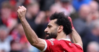 هل يزين محمد صلاح مسيرته مع ليفربول بلقب الدوري الإنجليزي الثانى؟