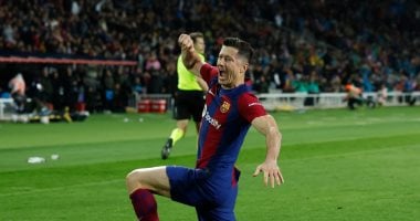 ملخص وأهداف برشلونة ضد فالنسيا 4-2 في الدوري الإسباني