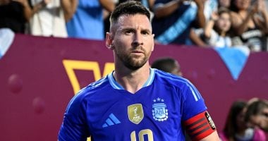 ميسي وديفيز وجها لوجه.. تشكيل مباراة الأرجنتين ضد كندا
