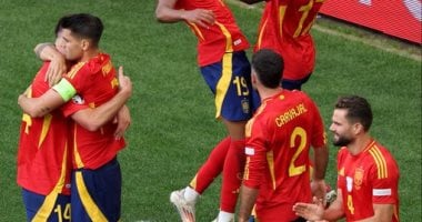 أويارزابال يقتل إنجلترا بالهدف الثانى لـ إسبانيا فى الدقيقة 87.. فيديو