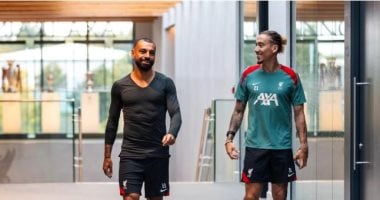 كواليس الظهور الأول لـ محمد صلاح مع ليفربول اليوم.. فيديو وصور