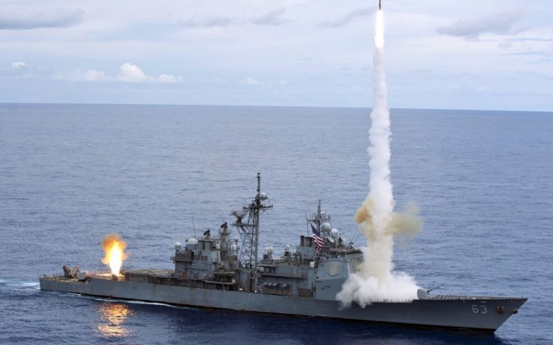 الصين تتصدى لسفينة عسكرية أمريكية وتتهم واشنطن "بصنع مخاطر أمنية"