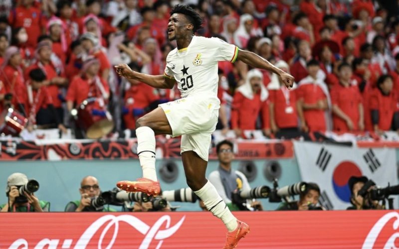 غانا تخطف فوزًا مثيرًا من كوريا الجنوبية وتحيي آمال التأهل بالمونديال