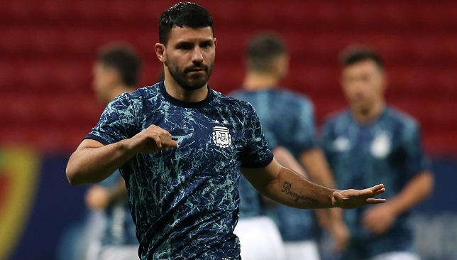 أجويرو يشارك ميسي نفس الغرفة قبل نهائي كأس العالم 2022