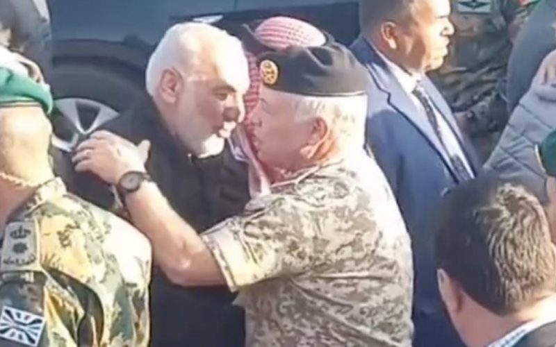 الأردن على "صفيح ساخن" بعدما طالت هتافات المحتجين "الأسرة الملكية"