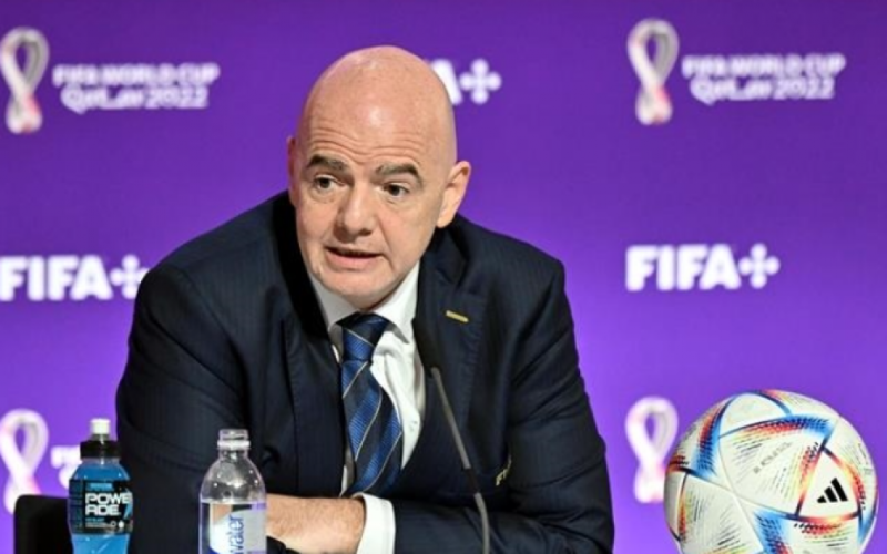 الفيفا تُرحب بفكرة استضافة مصر والسعودية واليونان لكأس العالم 2030