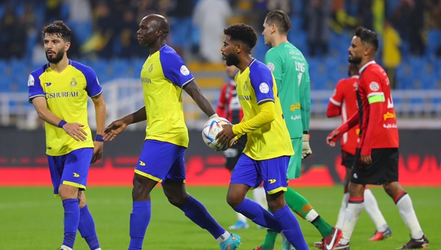 النصر يحصن نجمه بعقد جديد