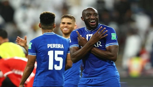 الهلال يستعيد خدمات الدوسري وماريجا ضد النصر