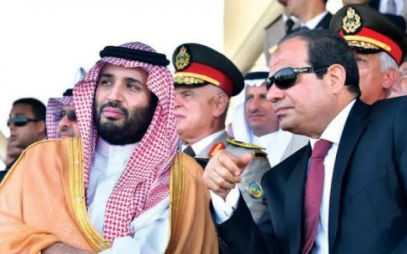 تقرير: مصر تعطل تسليم تيران وصنافير للسعودية بسبب إيقاف المساعدات الأمريكية