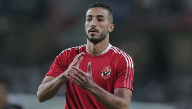 مدافع الأهلي يغيب عن مواجهة فاركو