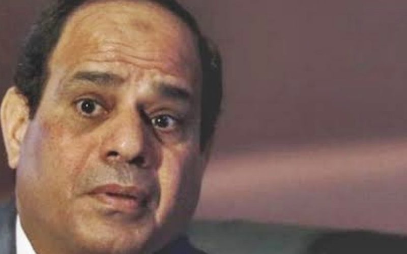 مصر بين أزمات اقتصادية ومعاناة المواطنين..برلمانيون يطالبون السيسي بالتغيير