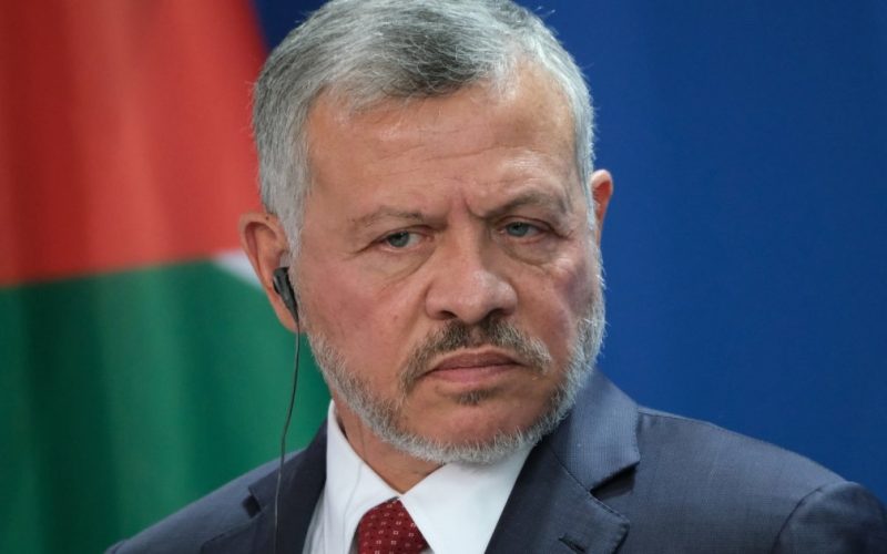 ملك الأردن: سنتعامل بحزم مع كل من يرفع السلاح في وجه الدولة