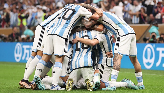 ميسي يمنح الأرجنتين لقب كأس العالم 2022 ويختم اللعبة