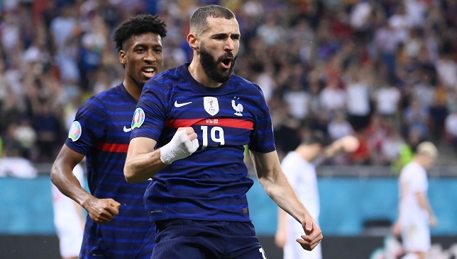 هل يُشارك بنزيما مع فرنسا في نهائي كأس العالم؟