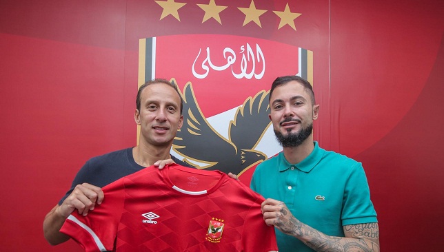 الأهلي يحدد موقفه من بيع برونو سافيو