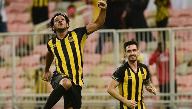 الاتحاد يرفع عرضه لتجديد عقد الساحر البرازيلي