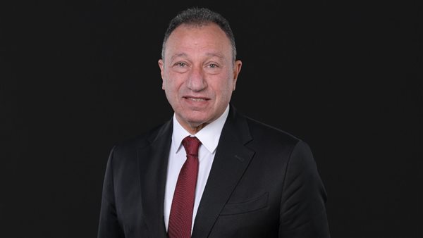 الخطيب يكشف عن أزمة عالمية تواجه الأهلي