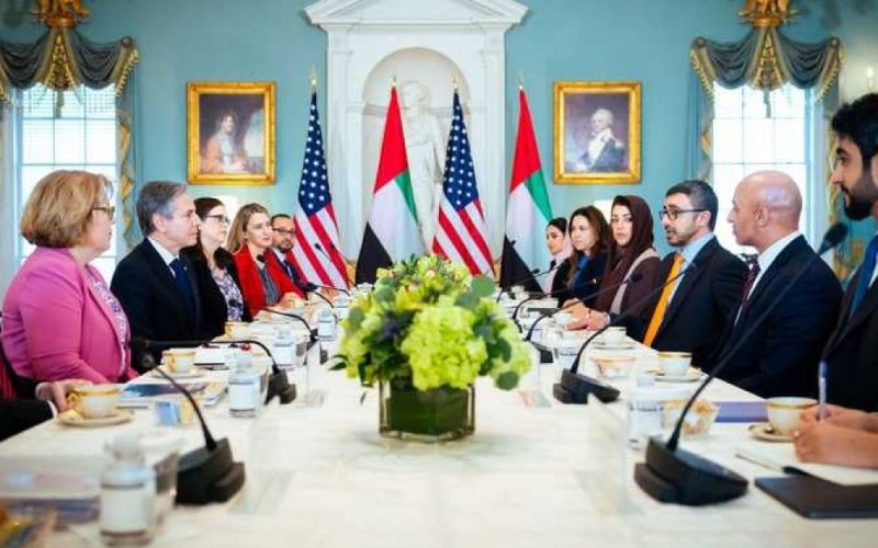 بلينكن وبن زايد يؤكدان ضرورة منع تصعيد العنف في الأراضي الفلسطينية وإسرائيل