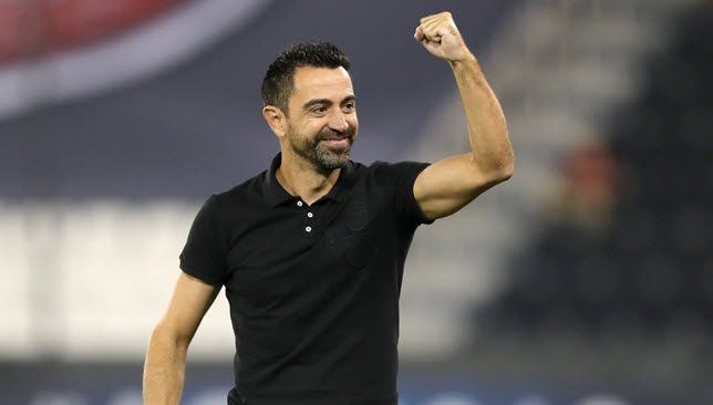 تشافي غاضب من التحكيم بعد تعادل برشلونة مع اليونايتد
