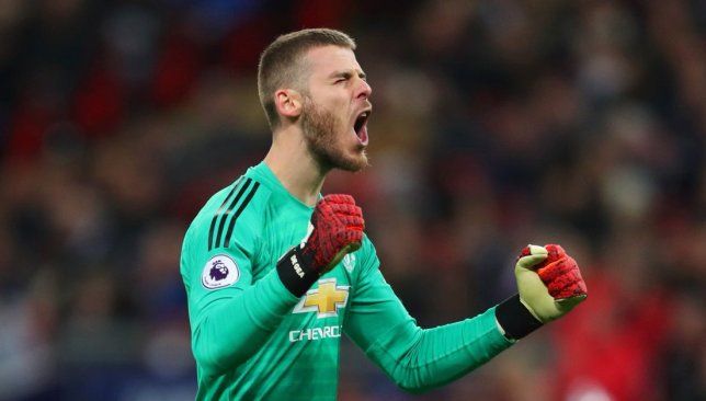 تعليق حماسي لدي خيا بعد كسر رقم أسطورة مانشستر يونايتد