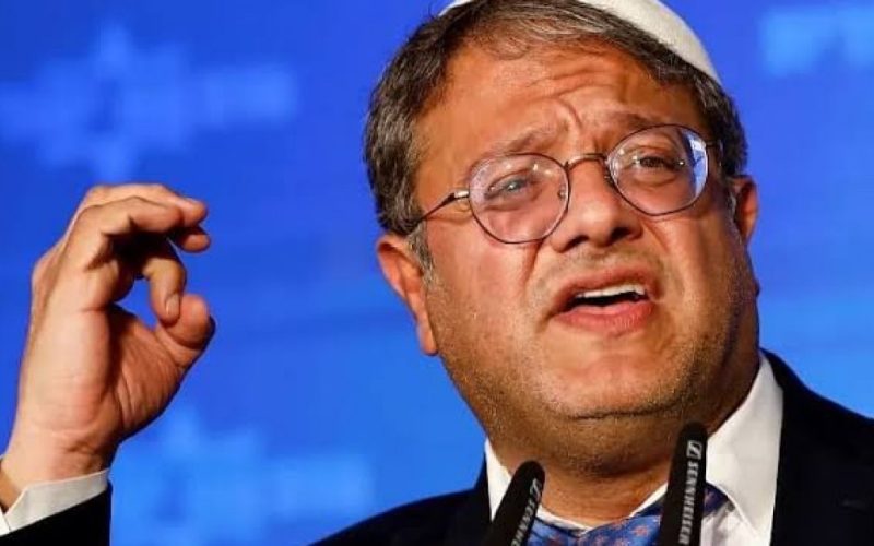 تقليص فترة الاستحمام.. بن عفير يصدر أمرًا عقابيًا جديدًا بحق الأسرى الفلسطينيين