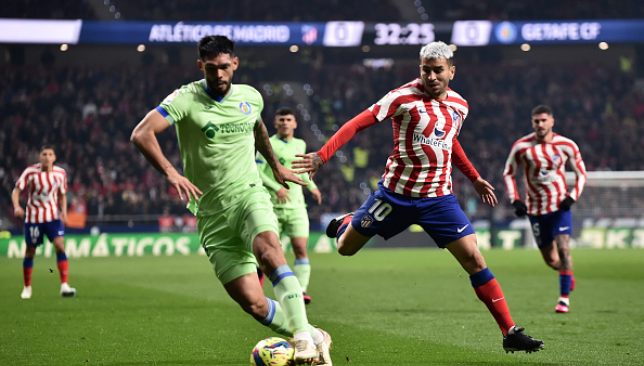 خبير تحكيمي يؤكد تعرض أتلتيكو للظلم أمام ريال مدريد