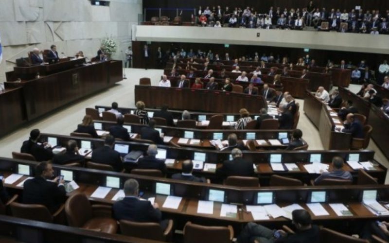 ردود فعل فلسطينية غاضبة على إقرار الكنيست "قانون سحب الجنسية أو الإقامة"