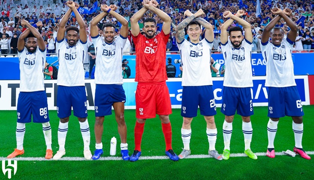 مكافأة ضخمة للاعبي الهلال بعد التأهل إلى نهائي دوري أبطال آسيا